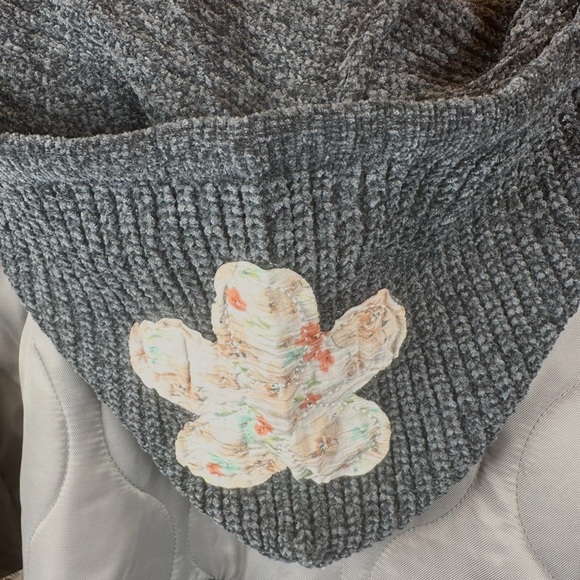 🆕 POL Charcoal and Silver Hooded Puffer sweater/Jacket NWOT - Picture 10 of 12